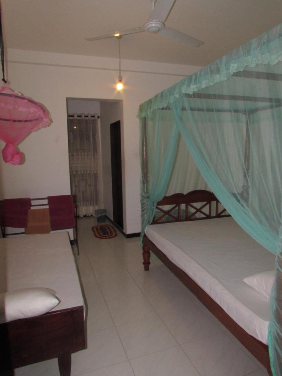Rainbow Guest House Мирисса Экстерьер фото