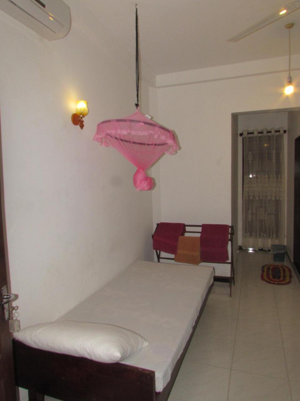 Rainbow Guest House Мирисса Экстерьер фото